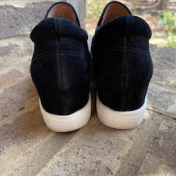 Caslon black suede wedge 7M new w/o box - Picture 3 of 6
